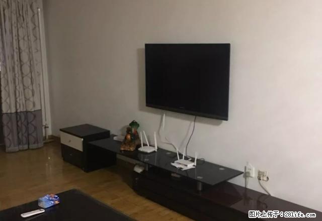 红瑞房产龙兴家园温馨两居室精装修图片真实屋子嘎嘎板正拎包即住 - 房屋出租 - 房屋租售 - 齐齐哈尔分类信息 - 齐齐哈尔28生活网 qqhr.28life.net