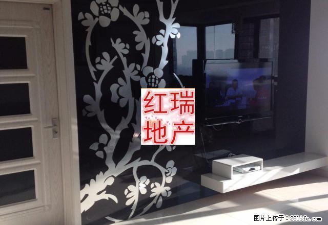红瑞地产鑫海家园超大两居室精装修图片真实屋子嘎嘎板正拎包即住 - 房屋出租 - 房屋租售 - 齐齐哈尔分类信息 - 齐齐哈尔28生活网 qqhr.28life.net