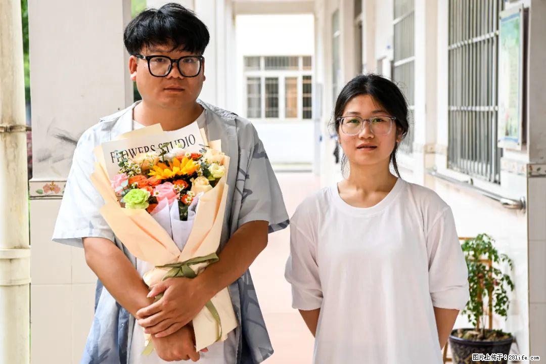 全网追的“扁担女孩”，找了一份暑假工，时薪12元 - 齐齐哈尔生活资讯 - 齐齐哈尔28生活网 qqhr.28life.net